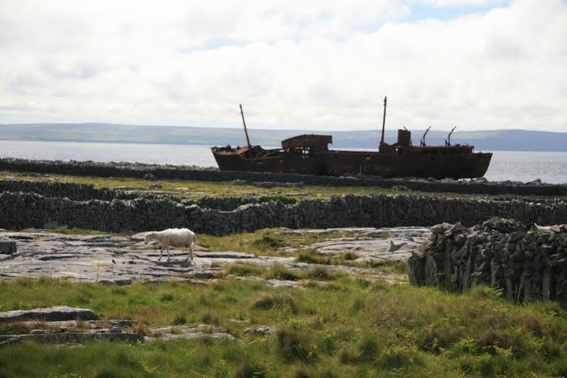 Shamrock Inn Hotel Lahinch Exterior foto